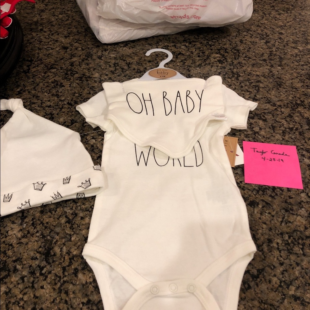 Rae Dunn 3 piece outfit